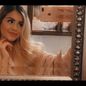 Meet your Posher, Daisy